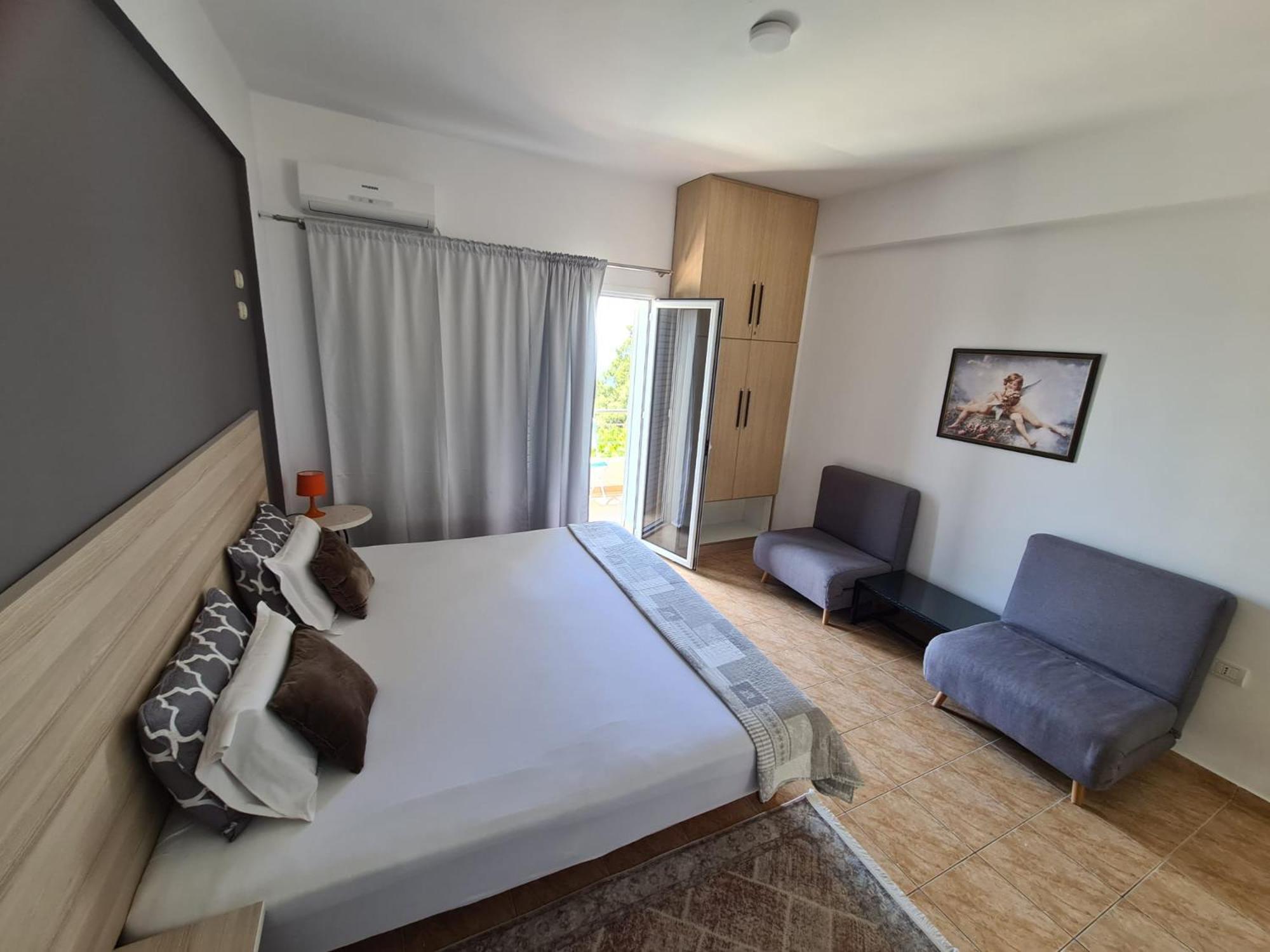 Salt Life Hotel Dhermi Exterior photo